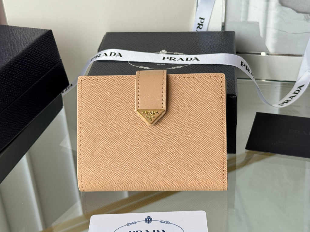 Pra 1MV204 Small Wallet Caramel Saffiano & Smooth Leather