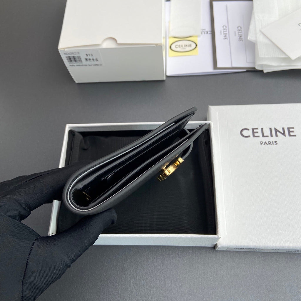 TRIOMPHE Medium Strap Wallet Black Grain Cowhide GHW