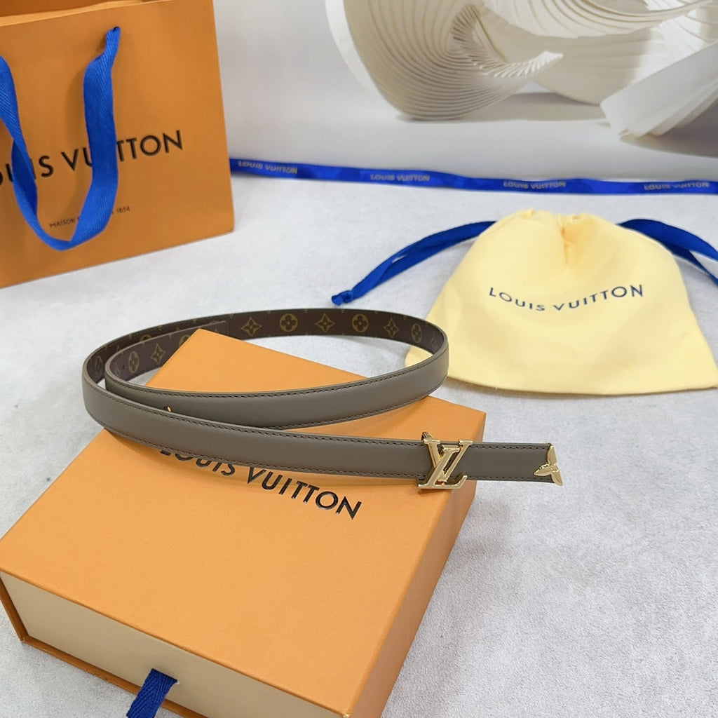 Pretty LV 20mm Reversible Belt Grey Calfskin
