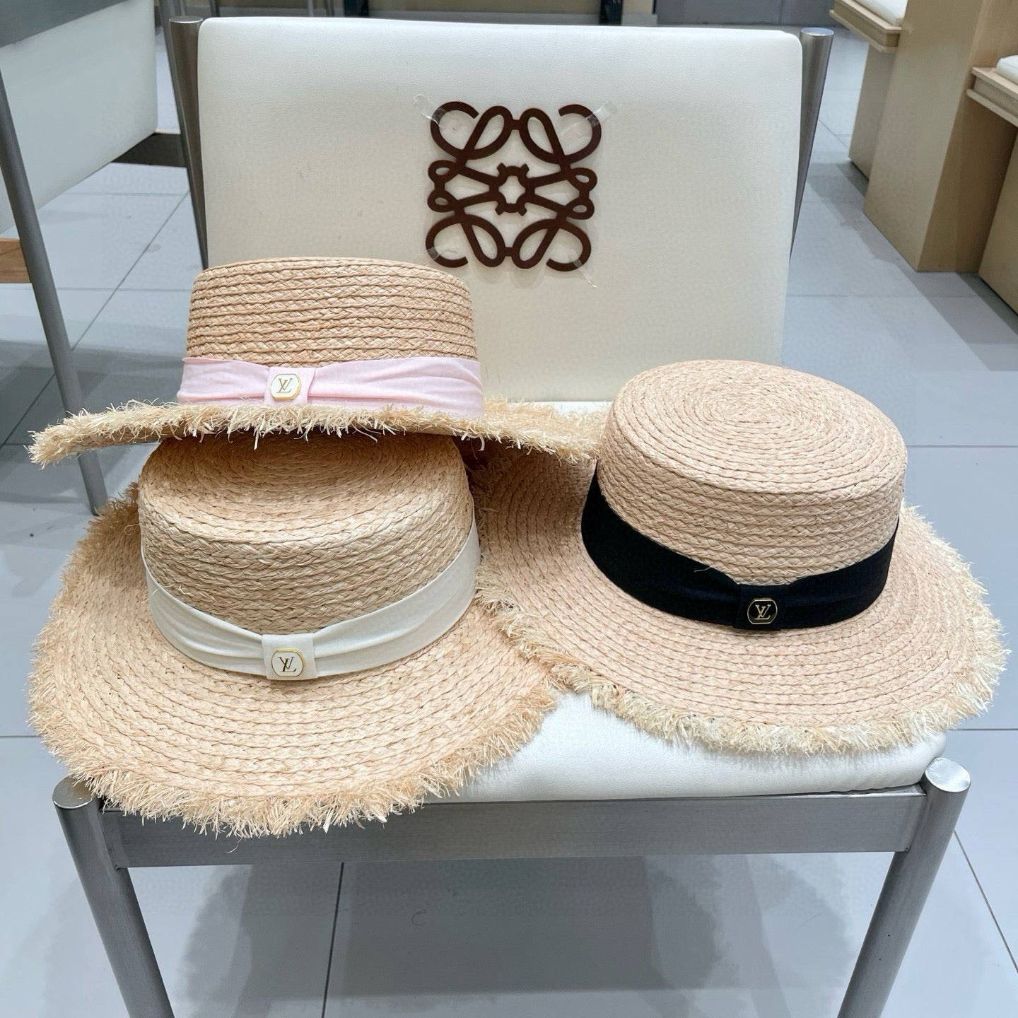 LV Hat Flat Top Frayed Brim Beige Black in Raffia 207230