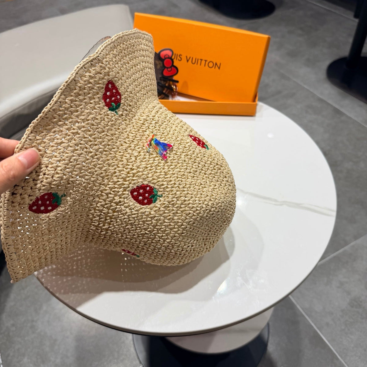 LV Fisherman's Hat Beige in Woven 207170