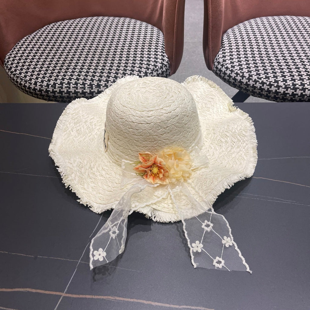 LV French-style Floral Lace Ribbon Hat White in Straw 207011