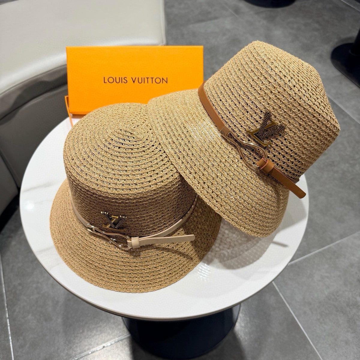 LV Hat Camel Beige in Straw 205588