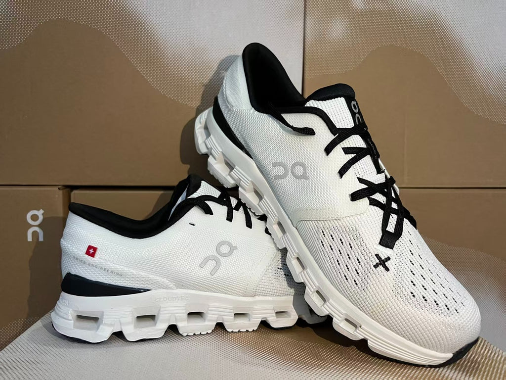 On Cloud X 4 Men's Running Shoes White Black Breathable Lightweight Athletic Sneakers