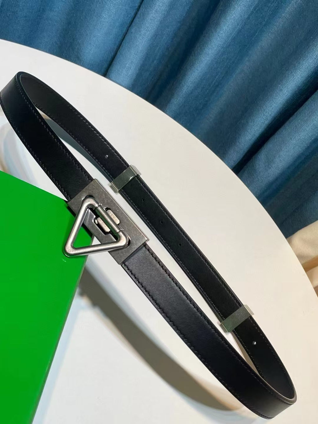 BOTTEGA VENETA  BELT TRIANGLE CALFSKIN LEATHER