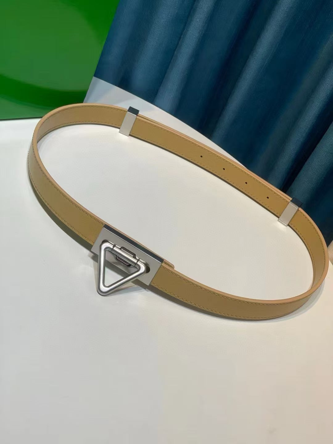 BOTTEGA VENETA  BELT TRIANGLE CALFSKIN LEATHER