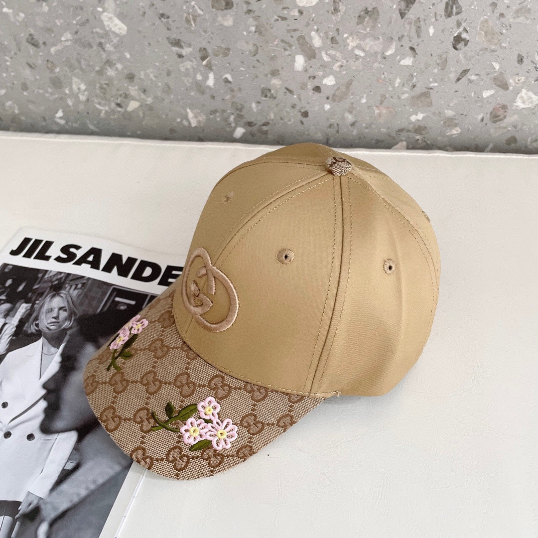 BAKER BOY CAP IN PEANUT BROWN MIX CAMEL BROWN MONOGRAM JACQUARD FABRIC 136302