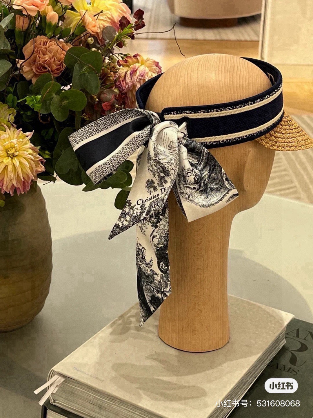 STRAW VISOR IN BEIGE RAFFIA MIX FABRIC