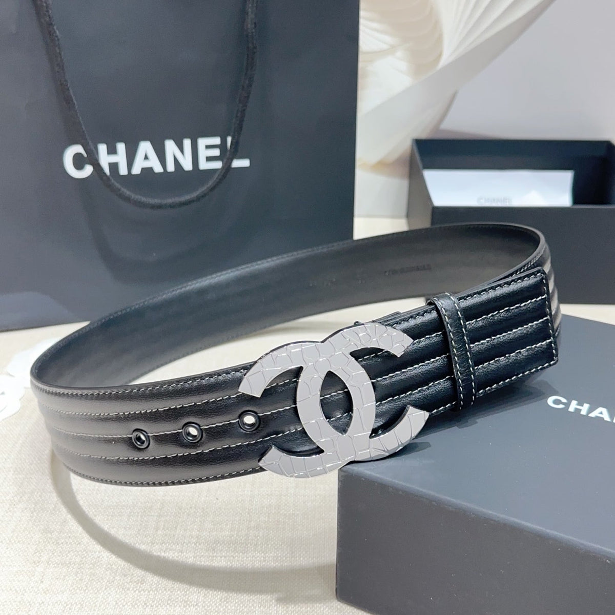 CC Belt 5.0 Wide Silver-Tone CC Buckle Black Cowhide 200099