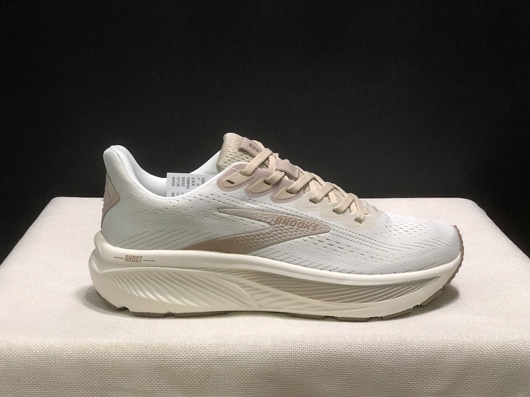 Brooks Ghost 17 Neutral Road Running Shoes Off‑White Taupe