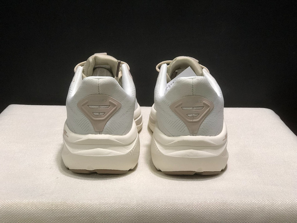 Brooks Ghost 17 Neutral Road Running Shoes Off‑White Taupe