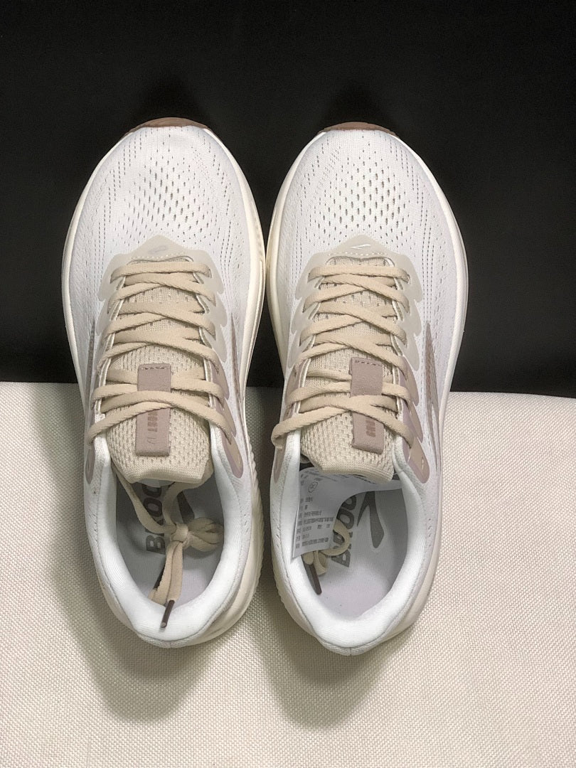 Brooks Ghost 17 Neutral Road Running Shoes Off‑White Taupe