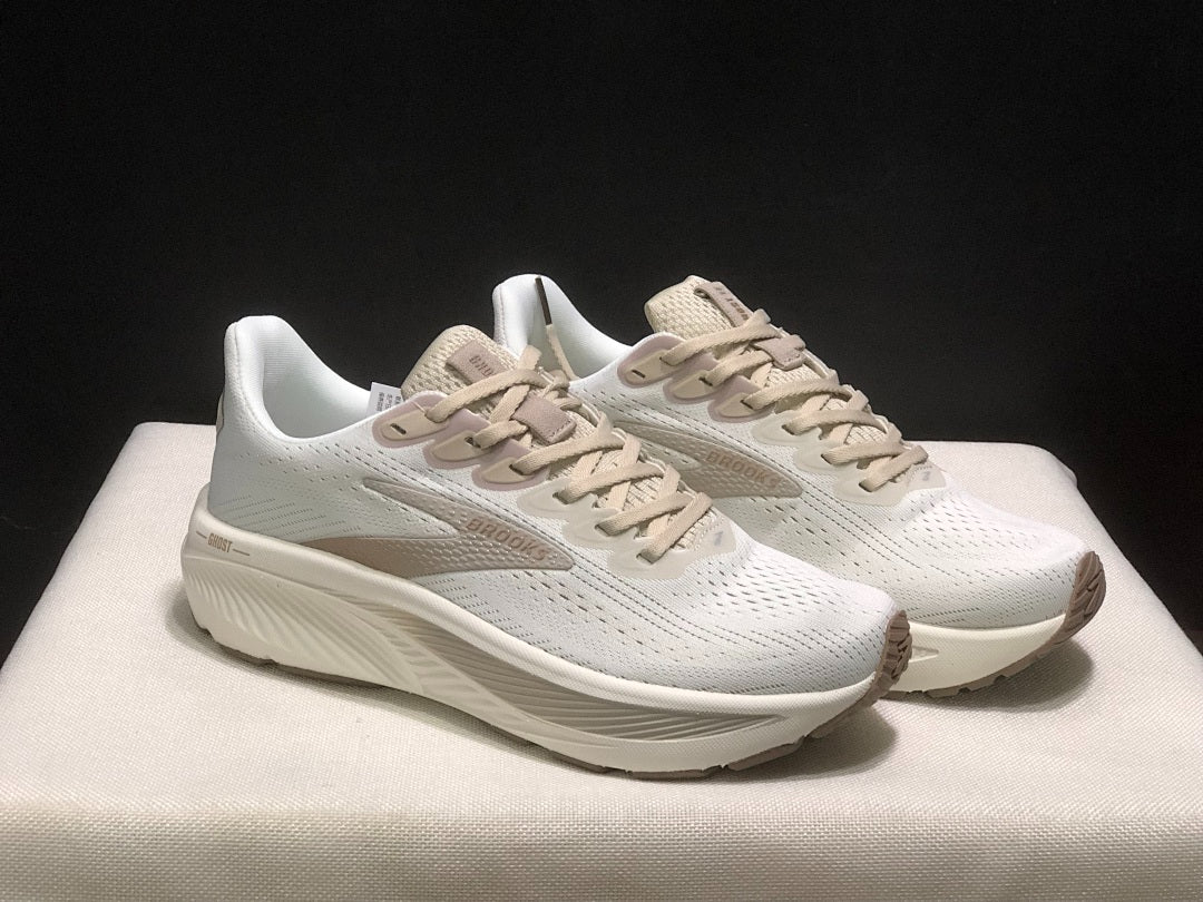 Brooks Ghost 17 Neutral Road Running Shoes Off‑White Taupe