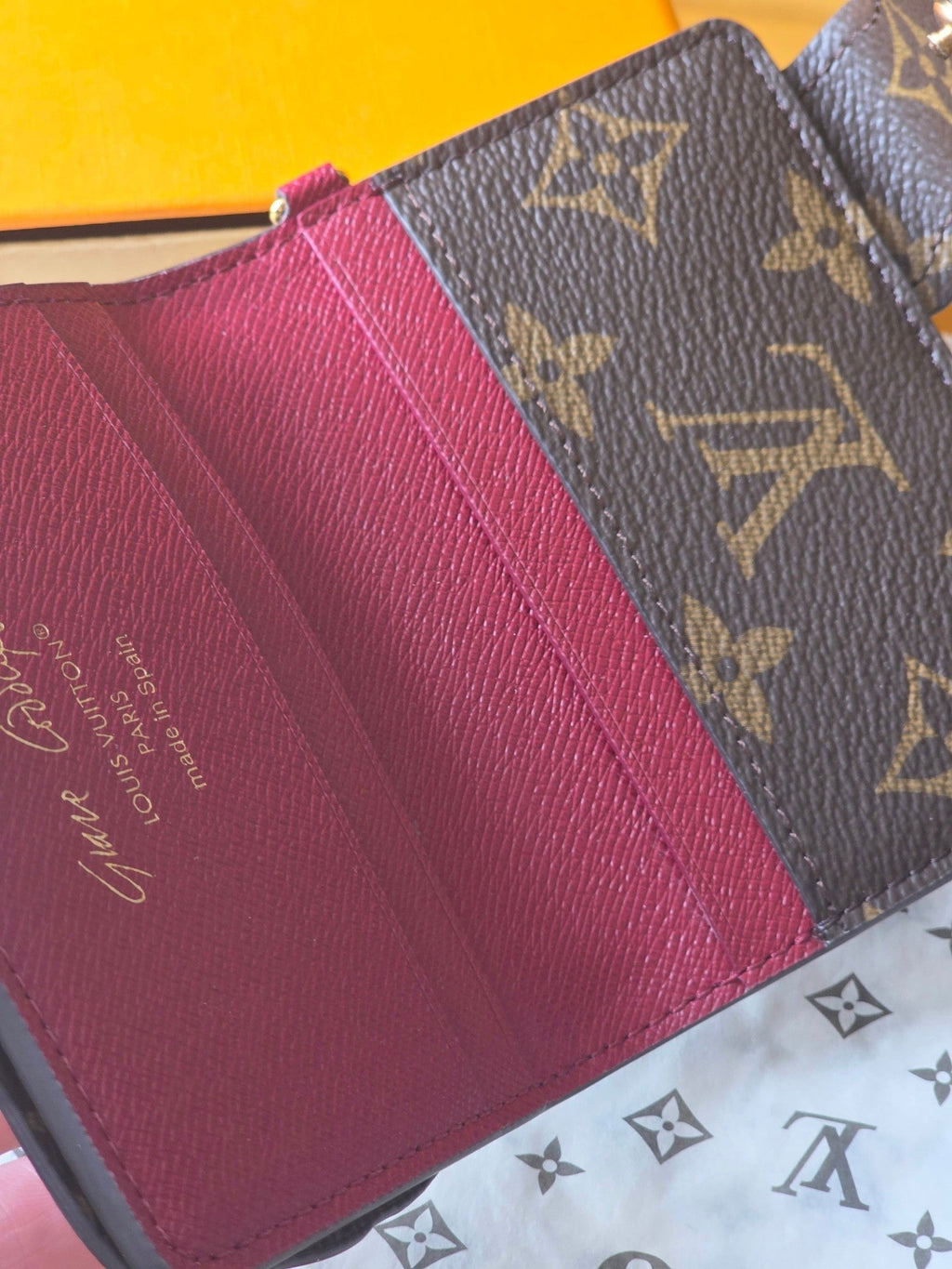 LV Pawket Wallet Brown Calfskin 275006
