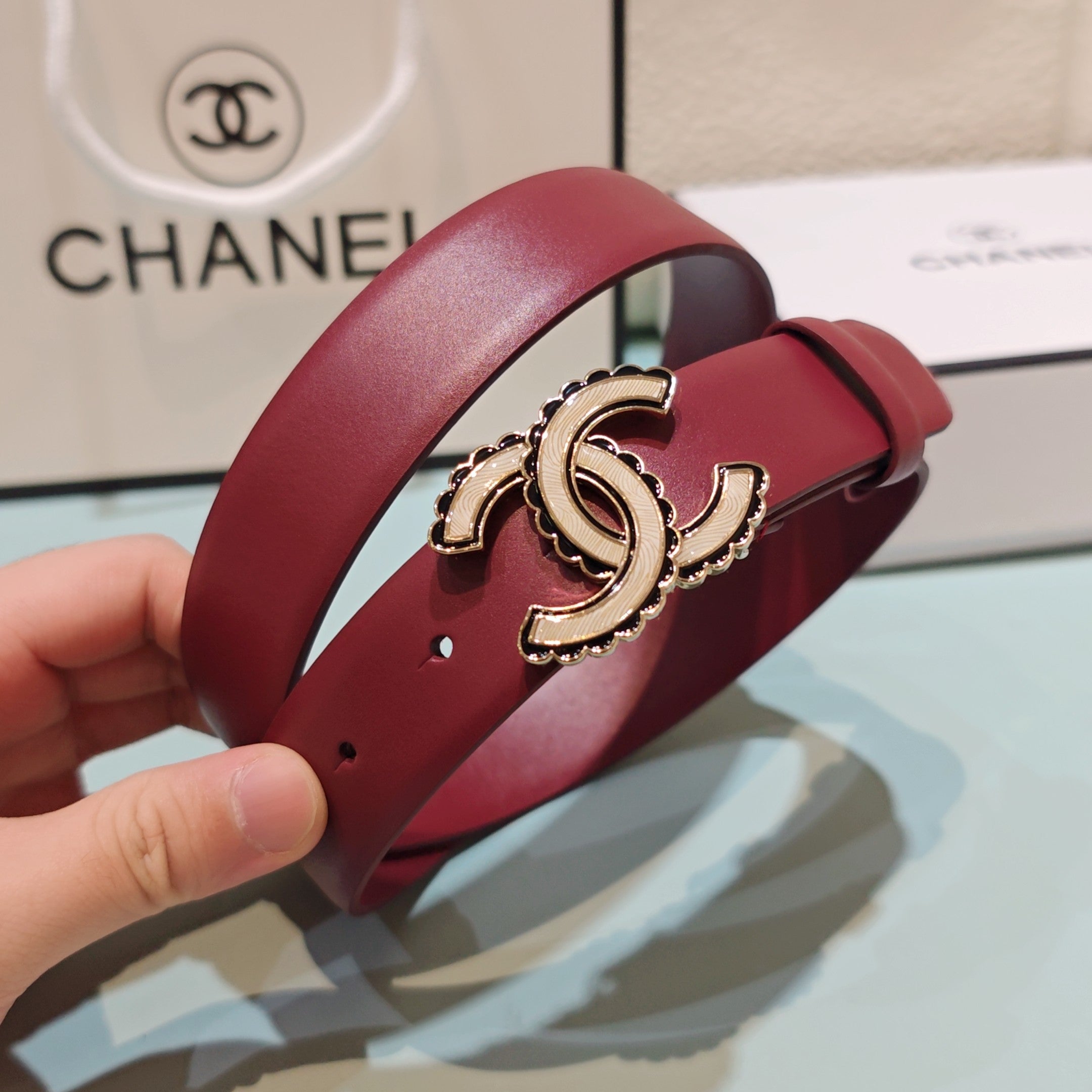 CC Belt 3.0 Scalloped Edge Buckle Burgundy Cowhide 200001