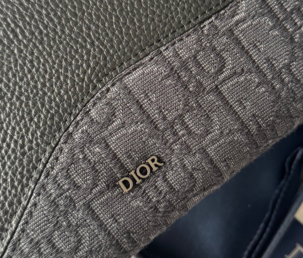CD Saddle Long Zipped Wallet Black Grain Cowhide & Jacquard
