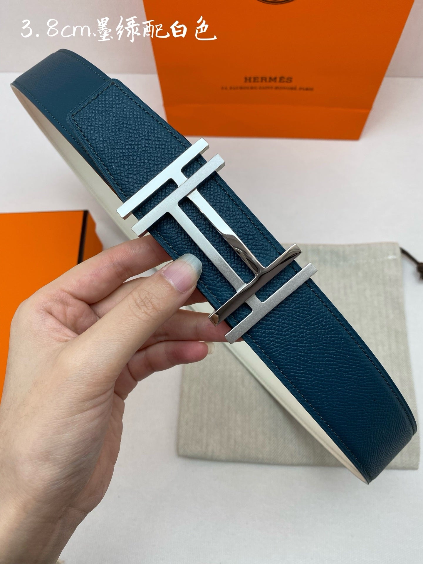 HM 3.8 Double-Sided Au Carre Belt Dark Blue White Gold Epsom