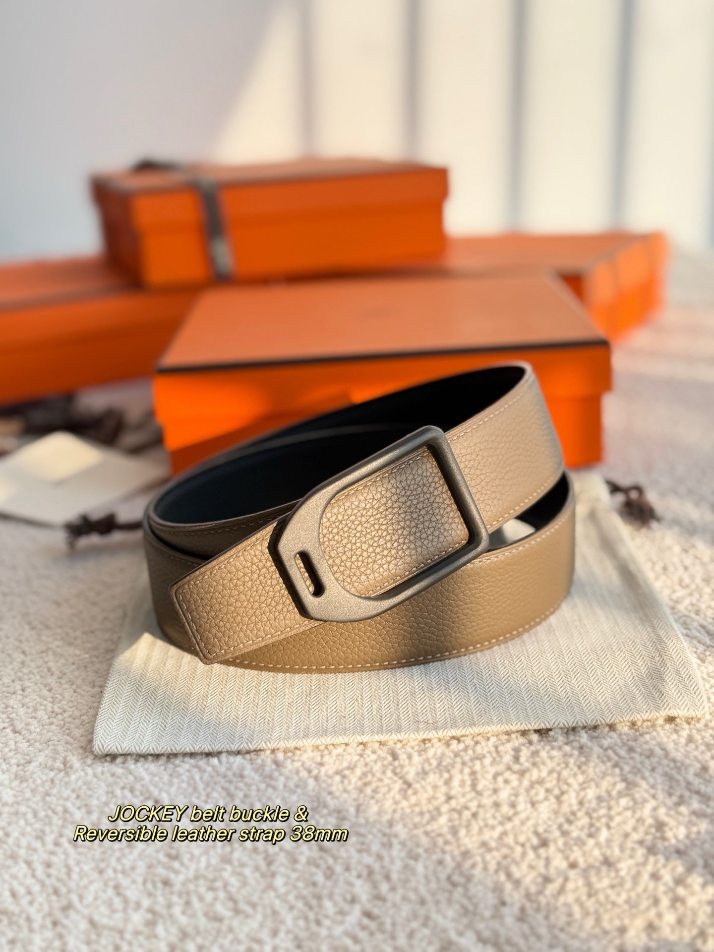 HM Jockey Buckle Belt 38mm Black Taupe Calfskin 200638
