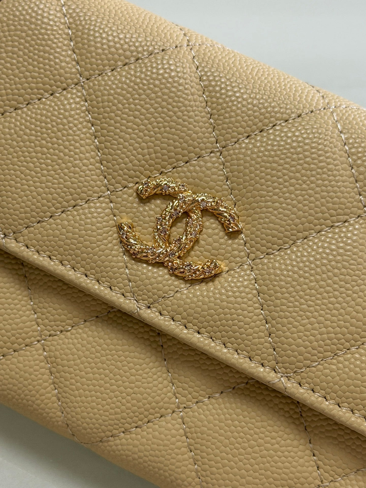 CC 26P Long Flip Wallet Beige Quited Caviar Leather