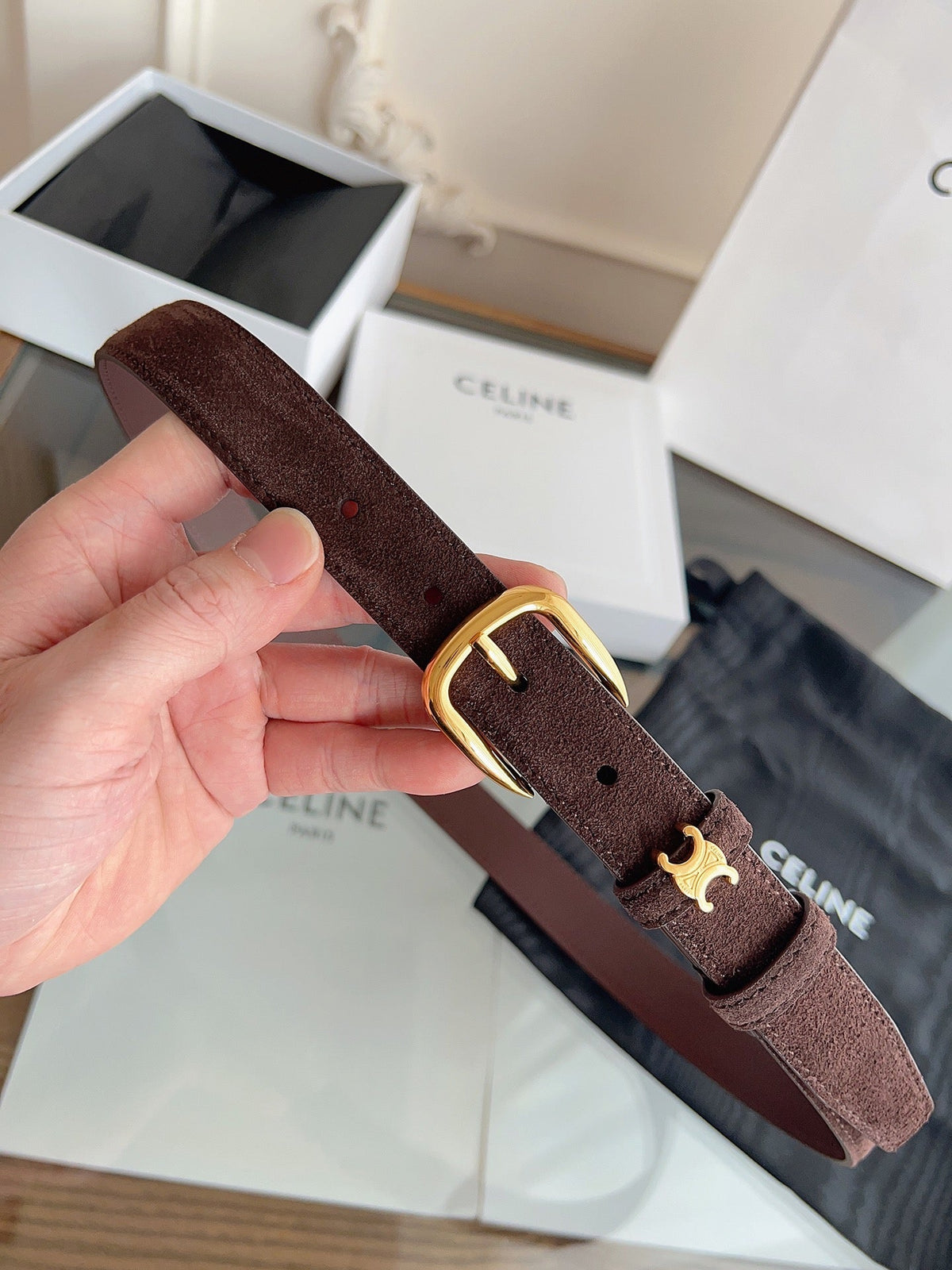 CL Gold 25mm Triomphe Metal Ring Brown Suede 616259