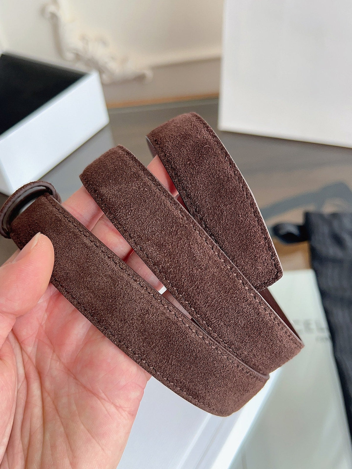 CL Gold 25mm Triomphe Brown Suede