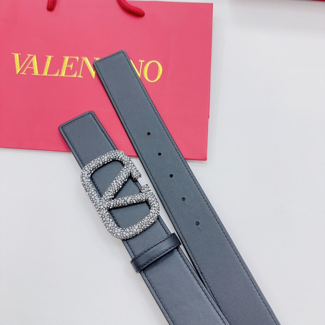 Garavani Reversible VLogo Signature Belt 40mm Black Leather 200696