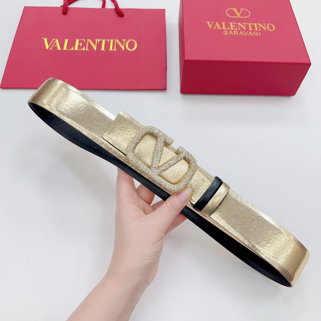 Garavani Reversible VLogo Signature Belt 40mm Black Gold Leather 127708