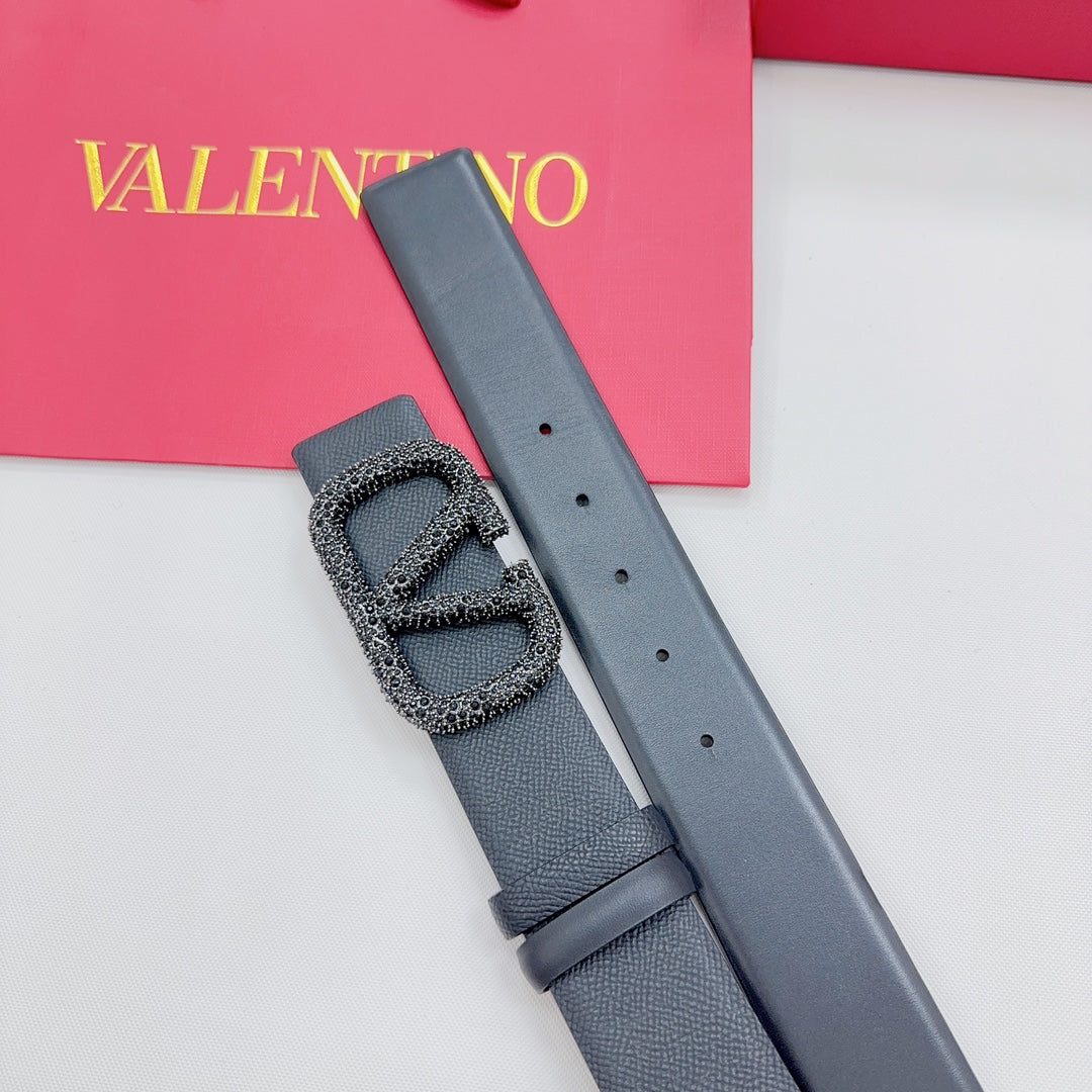 Garavani Reversible VLogo Signature Belt 40mm Full Black Leather 200700