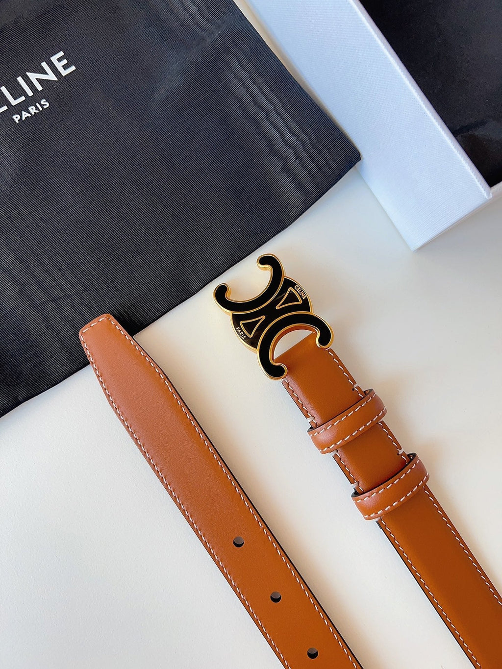 CL Black 25mm Triomphe Enamel Belt Camel Brown Cowhide 616416