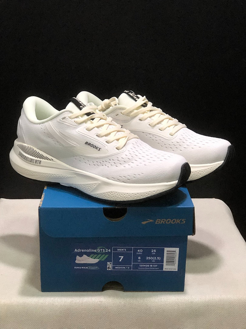 Brooks Adrenaline GTS 24 Support Road Running Shoes Off‑White