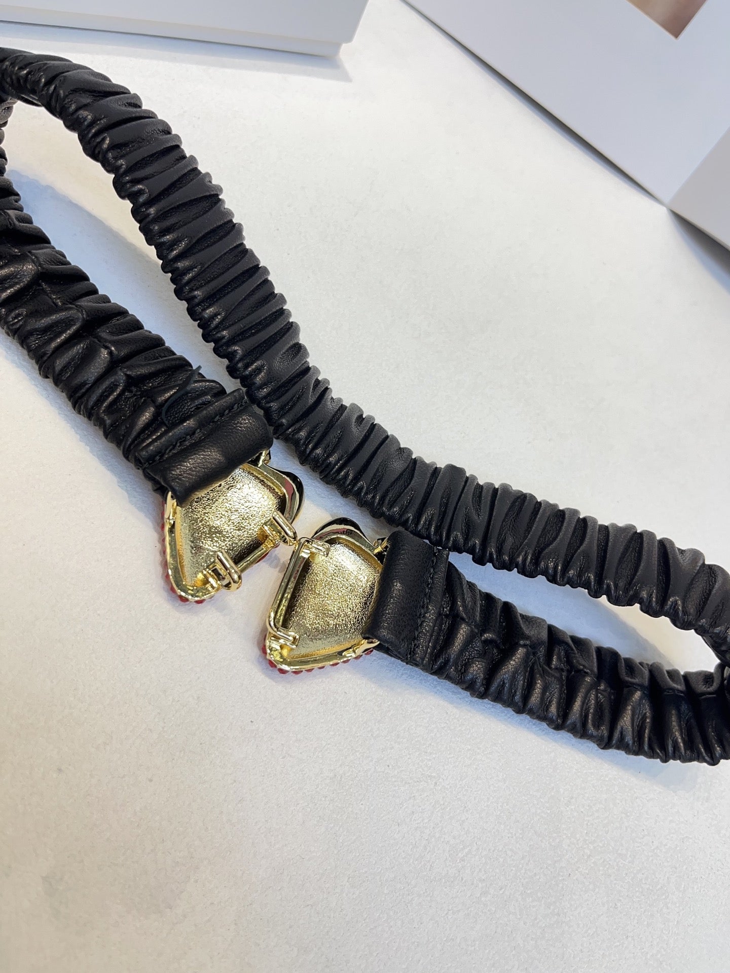 GG 3cm Strawberry Belt Black Sheepskin
