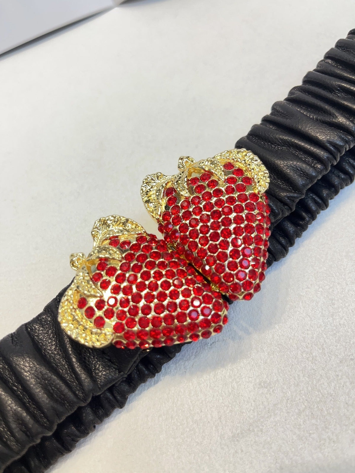 GG 3cm Strawberry Belt Black Sheepskin
