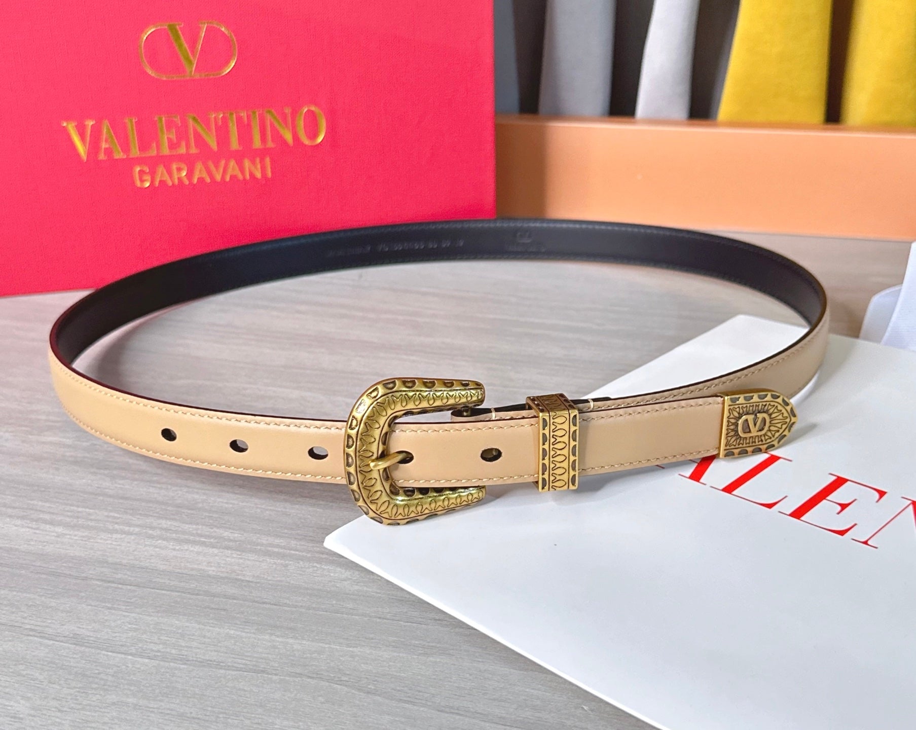 Valentino VLogo Signature Belt 2.0cm Beige Cowhide 202890