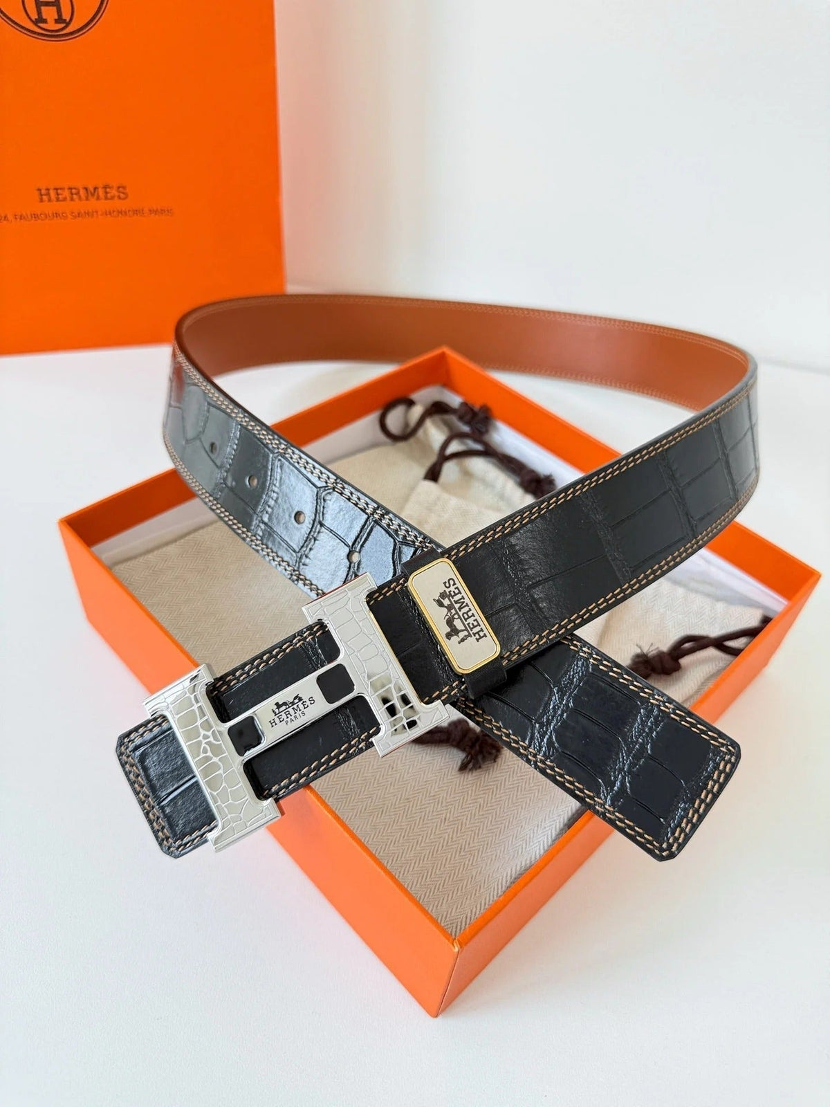 HM Constance Belt 38mm Black Brown Cowhide Sliver Buckle 620048