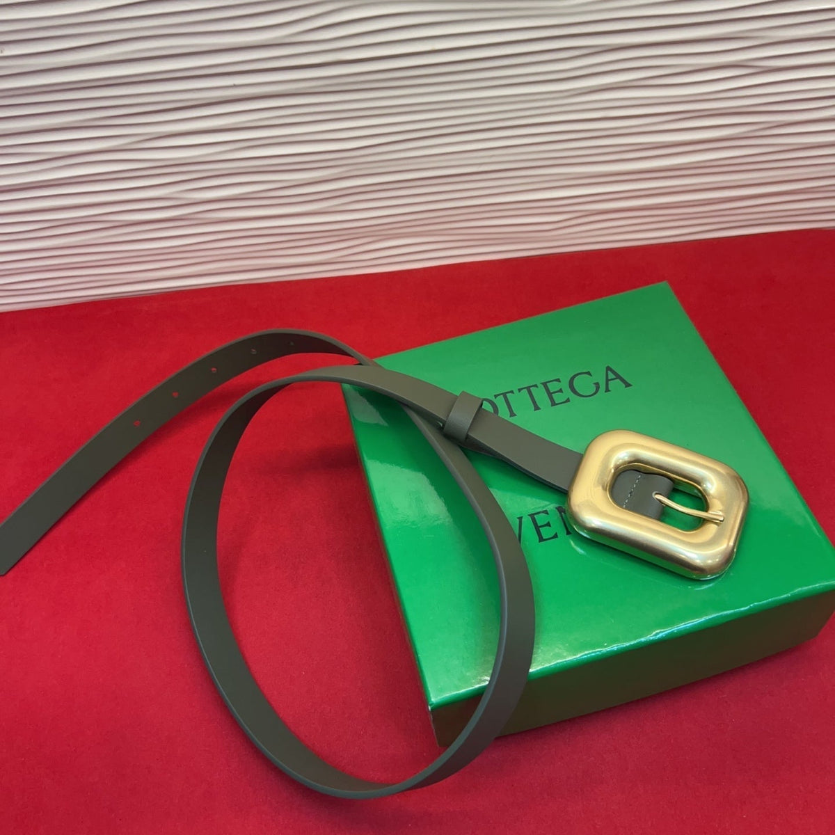 BV Chain Link Belt 2cm Olive Gold Grain Cowhide 202795