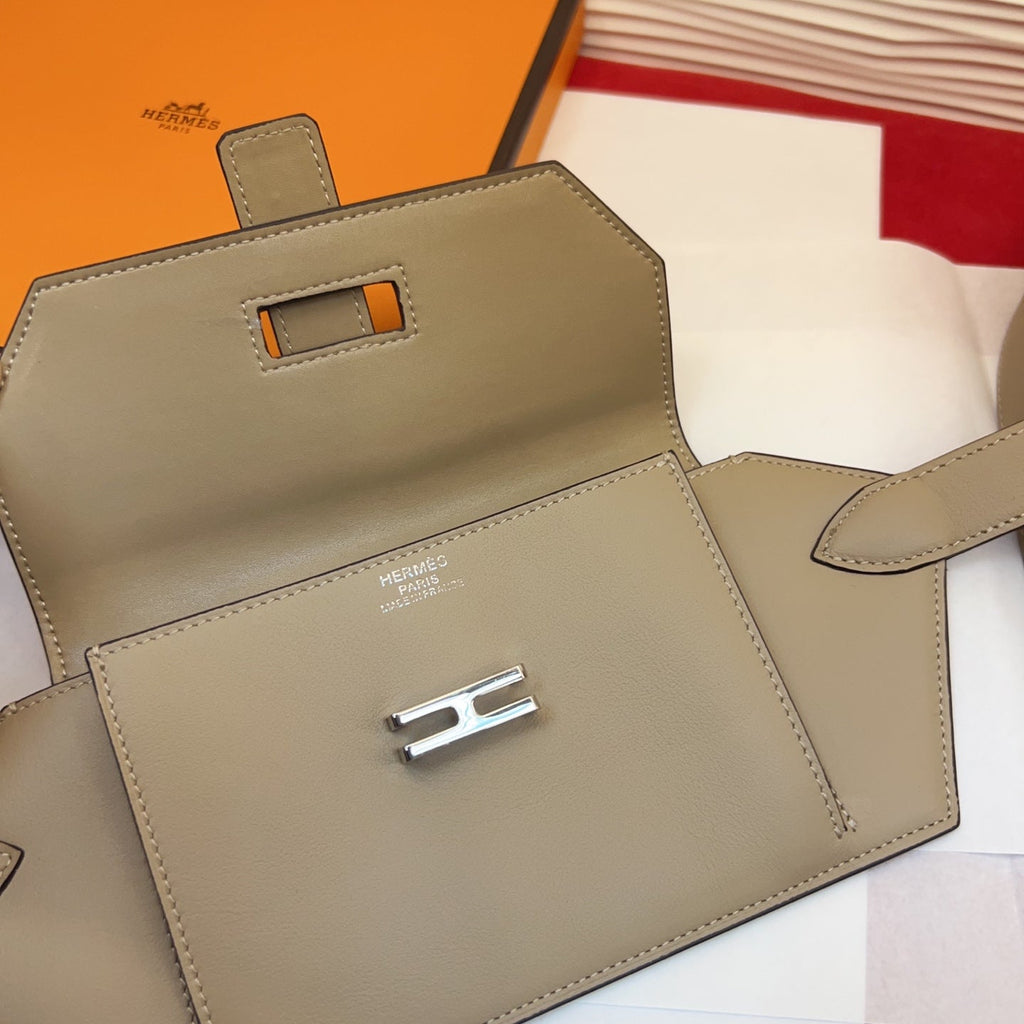 HM Elan Pocket Belt Khahi Sliver Calfskin 202788