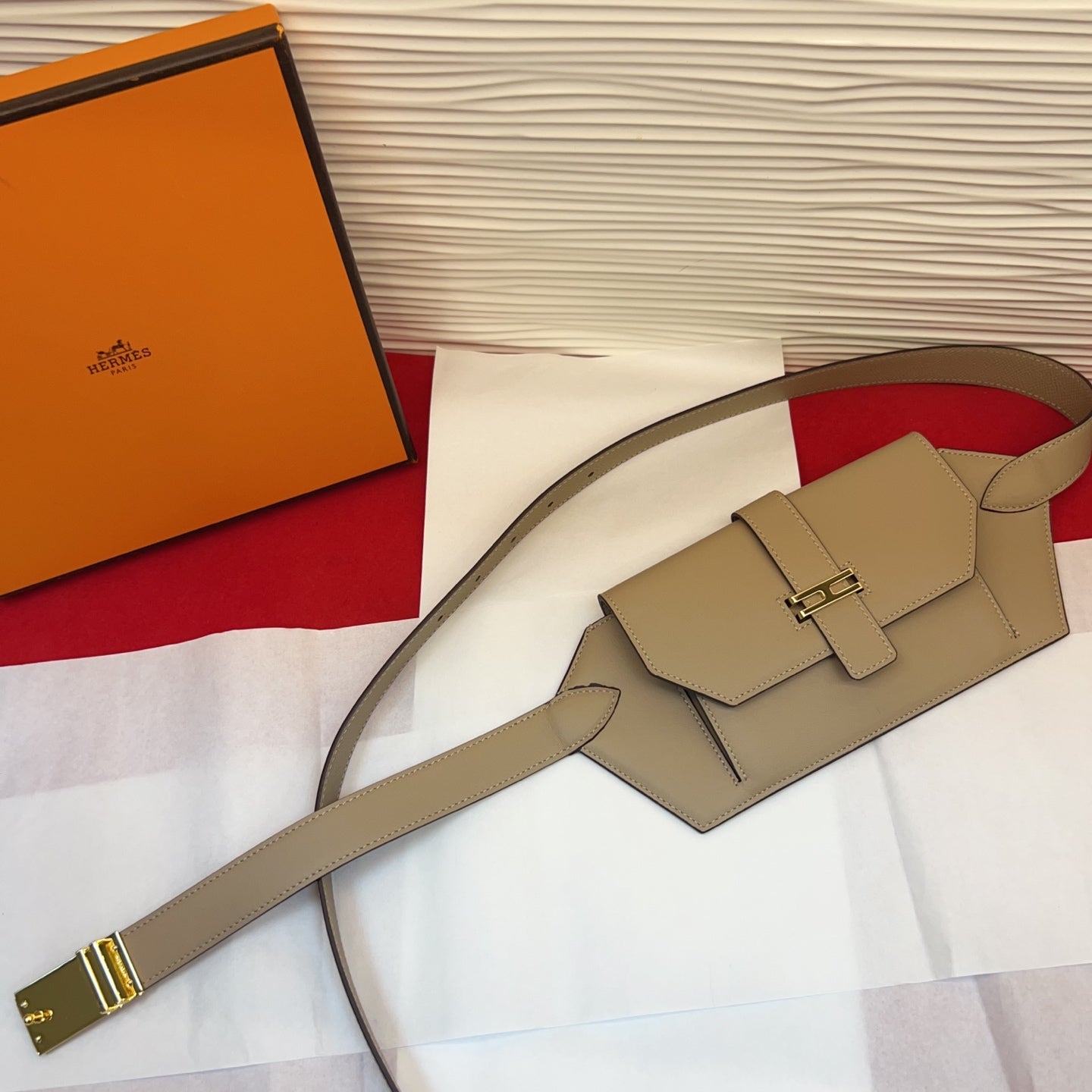 HM Elan Pocket Belt Khahi Gold Calfskin 202787