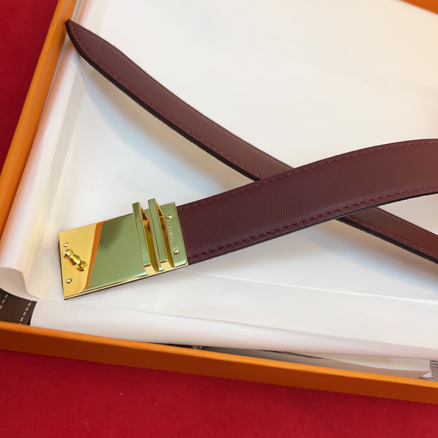 HM Elan Pocket Belt Burgundy Gold Calfskin 202785