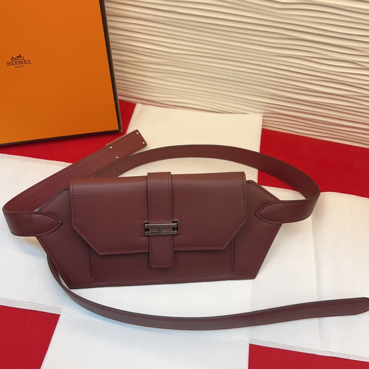 HM Elan Pocket Belt Burgundy Sliver Calfskin 202784