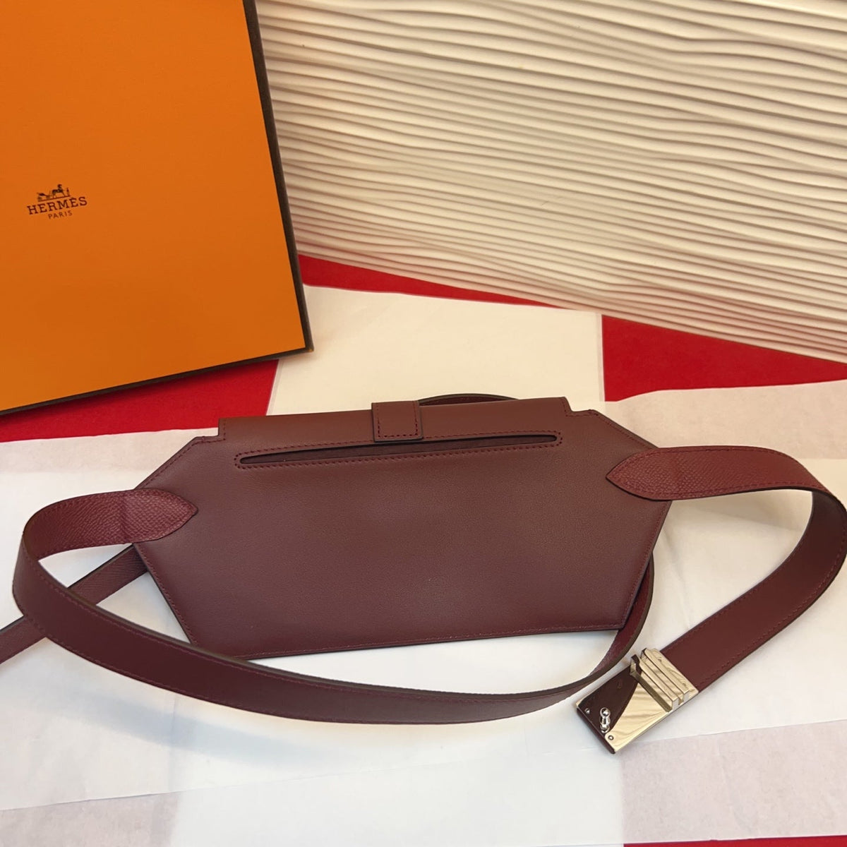 HM Elan Pocket Belt Burgundy Sliver Calfskin 202784