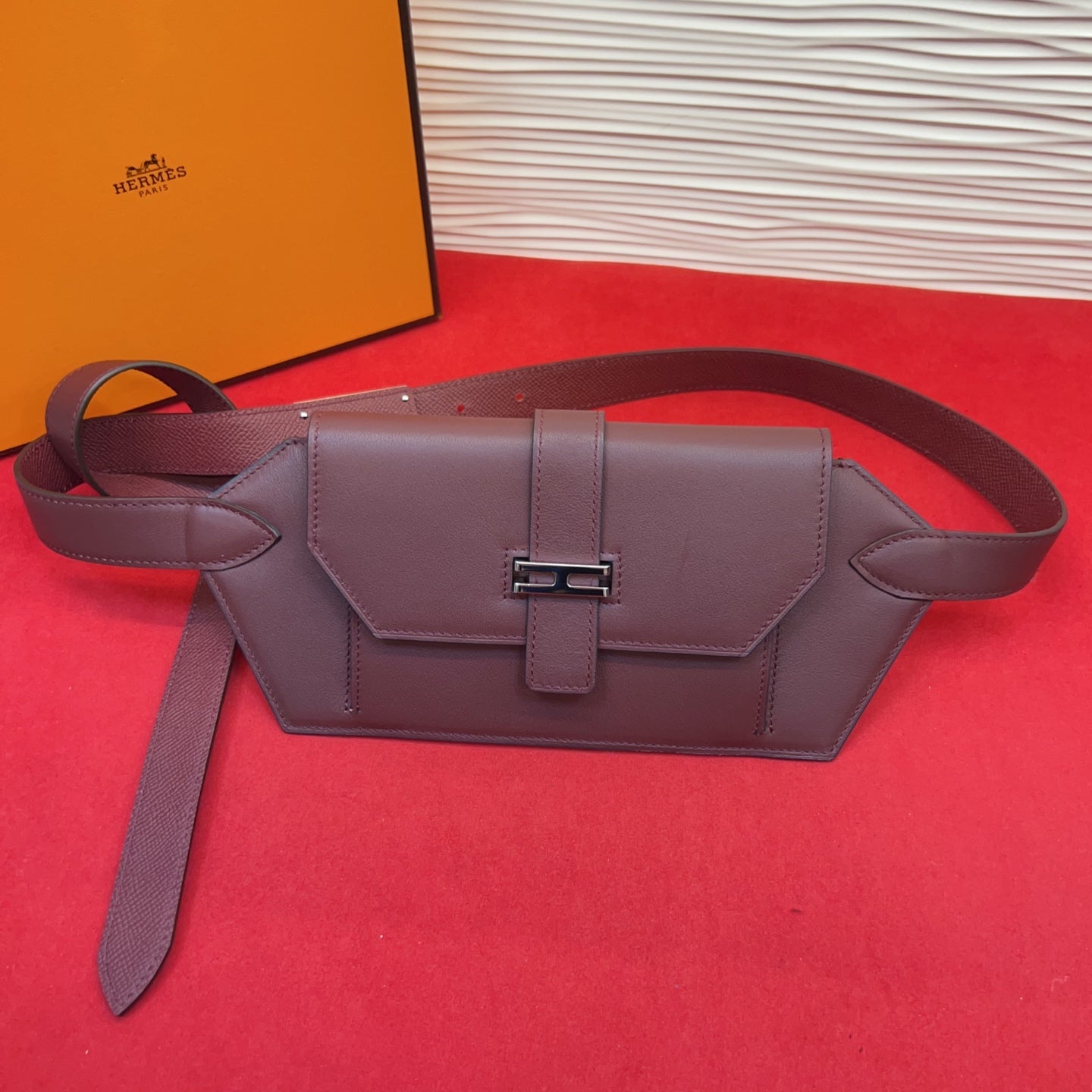 HM Elan Pocket Belt Burgundy Sliver Calfskin 202784