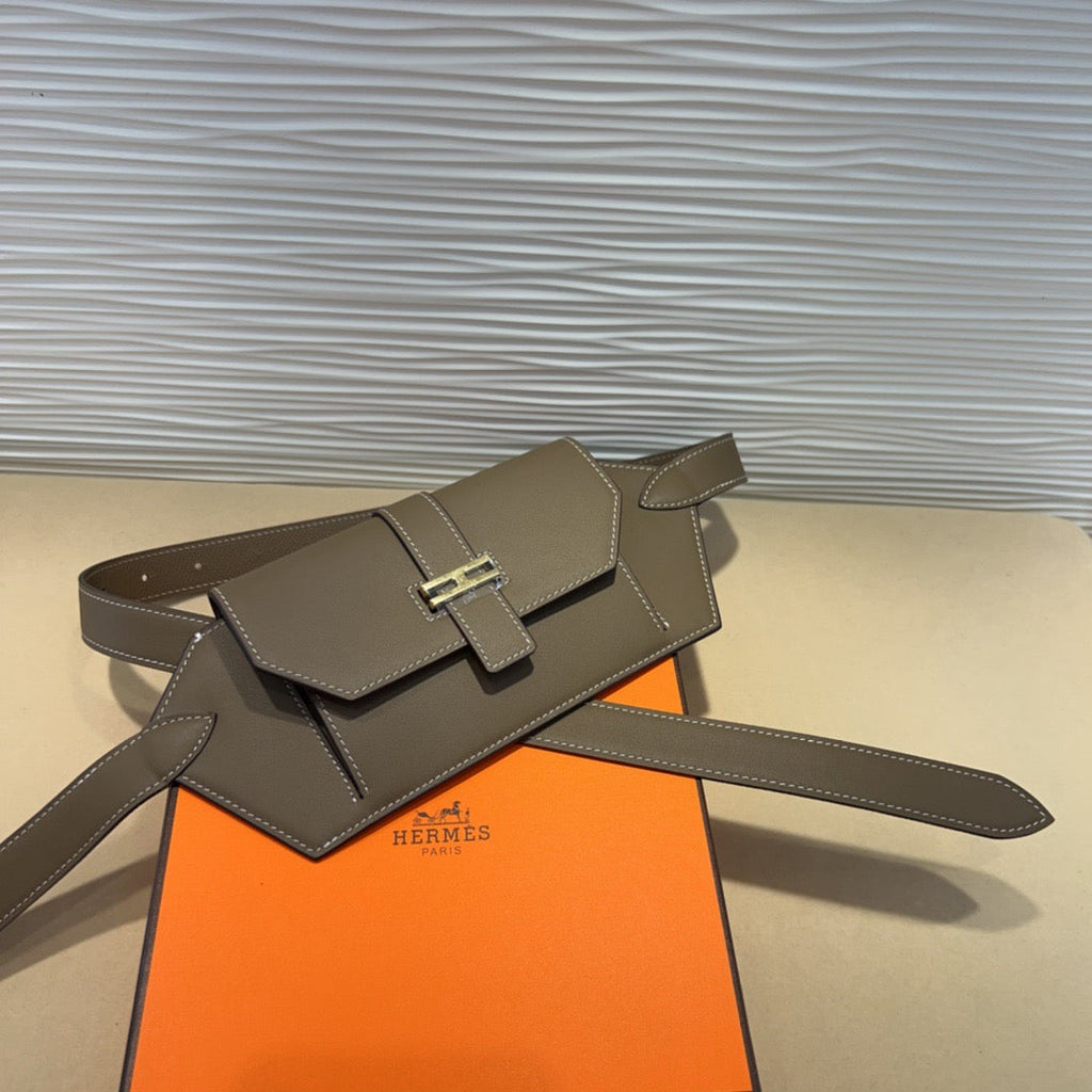 HM Elan Pocket Belt Taupe Sliver Calfskin 202783