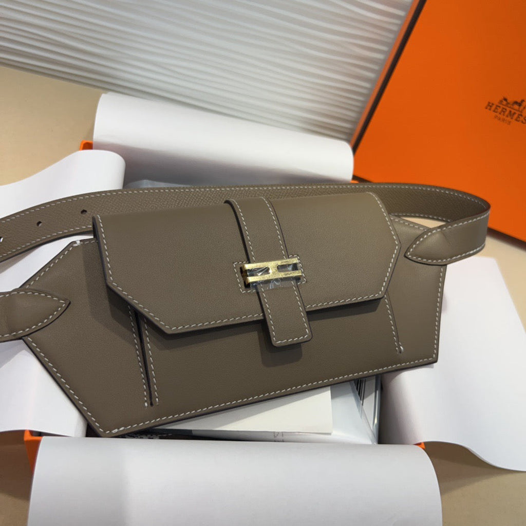 HM Elan Pocket Belt Taupe Sliver Calfskin 202783