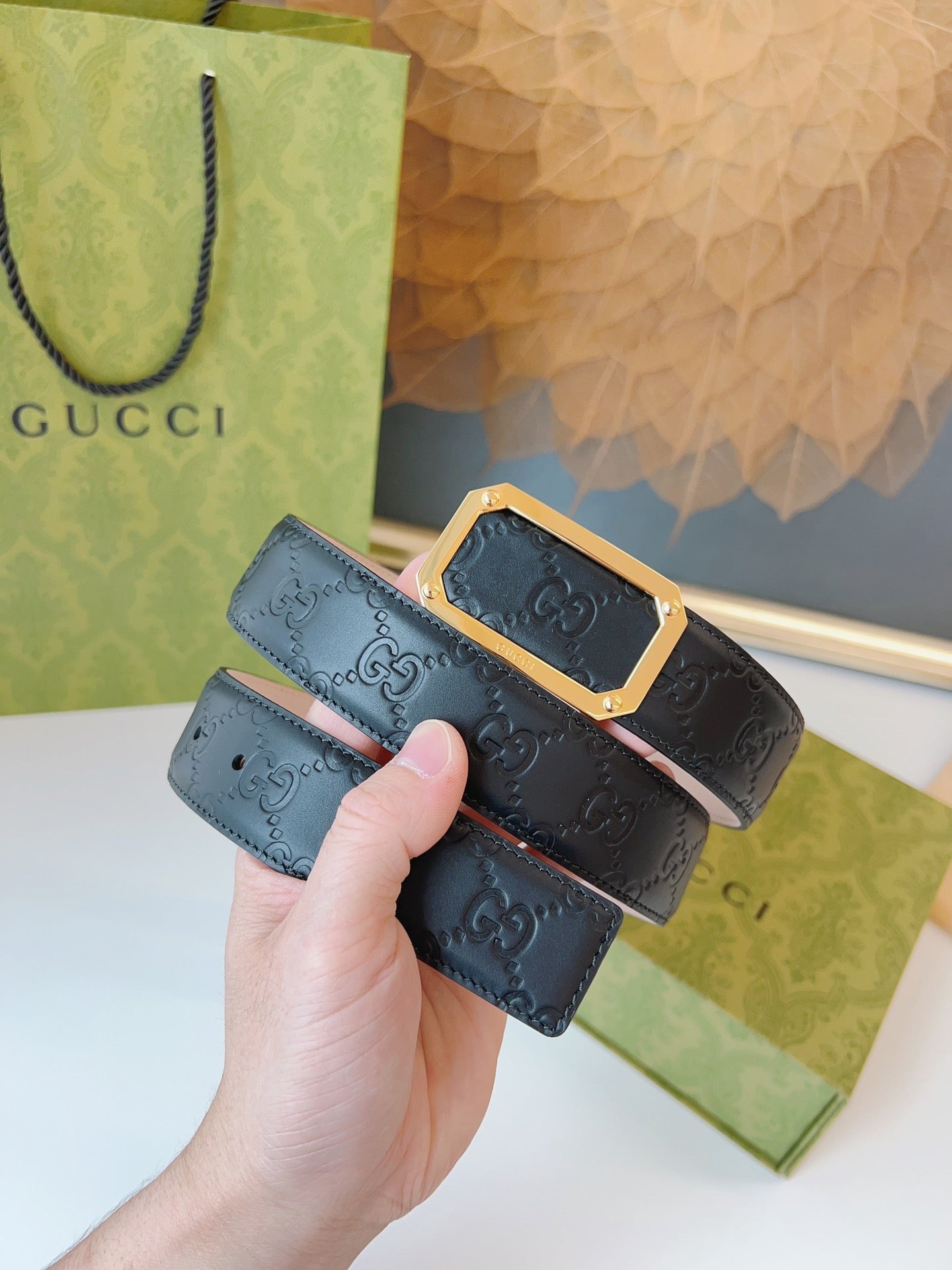 Gucci Signature Belt Gold Buckle 35mm Black Embossed Leather