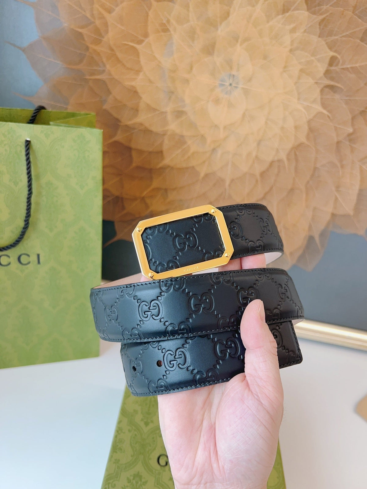 Gucci Signature Belt Gold Buckle 40mm Black Embossed Leather