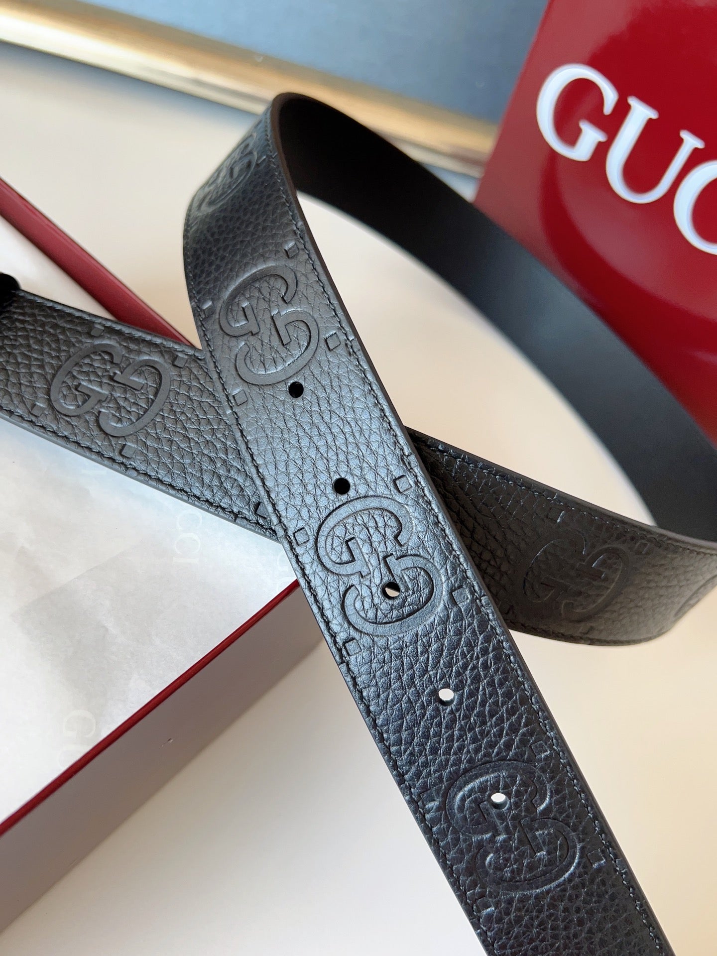 DOUBLE G MARMONT SHINY SLIVER BUCKLE 37MM BLACK  EMBOSSED LEATHER
