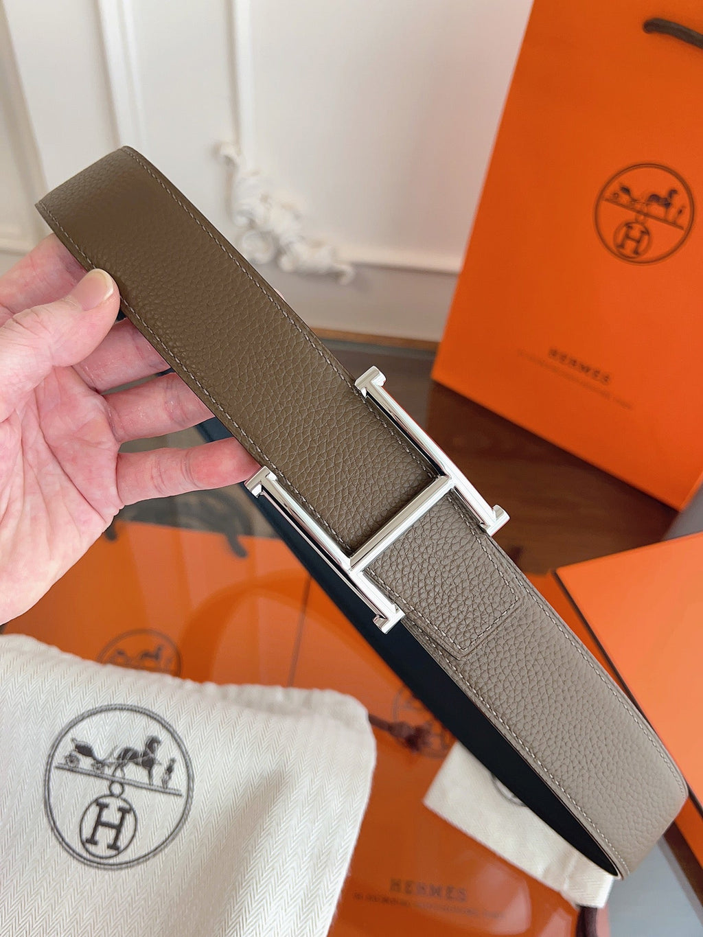 HM H d'Ancre Belt Sliver HW Buckle & Reversible Leather Strap Togo Lychee Cowhide