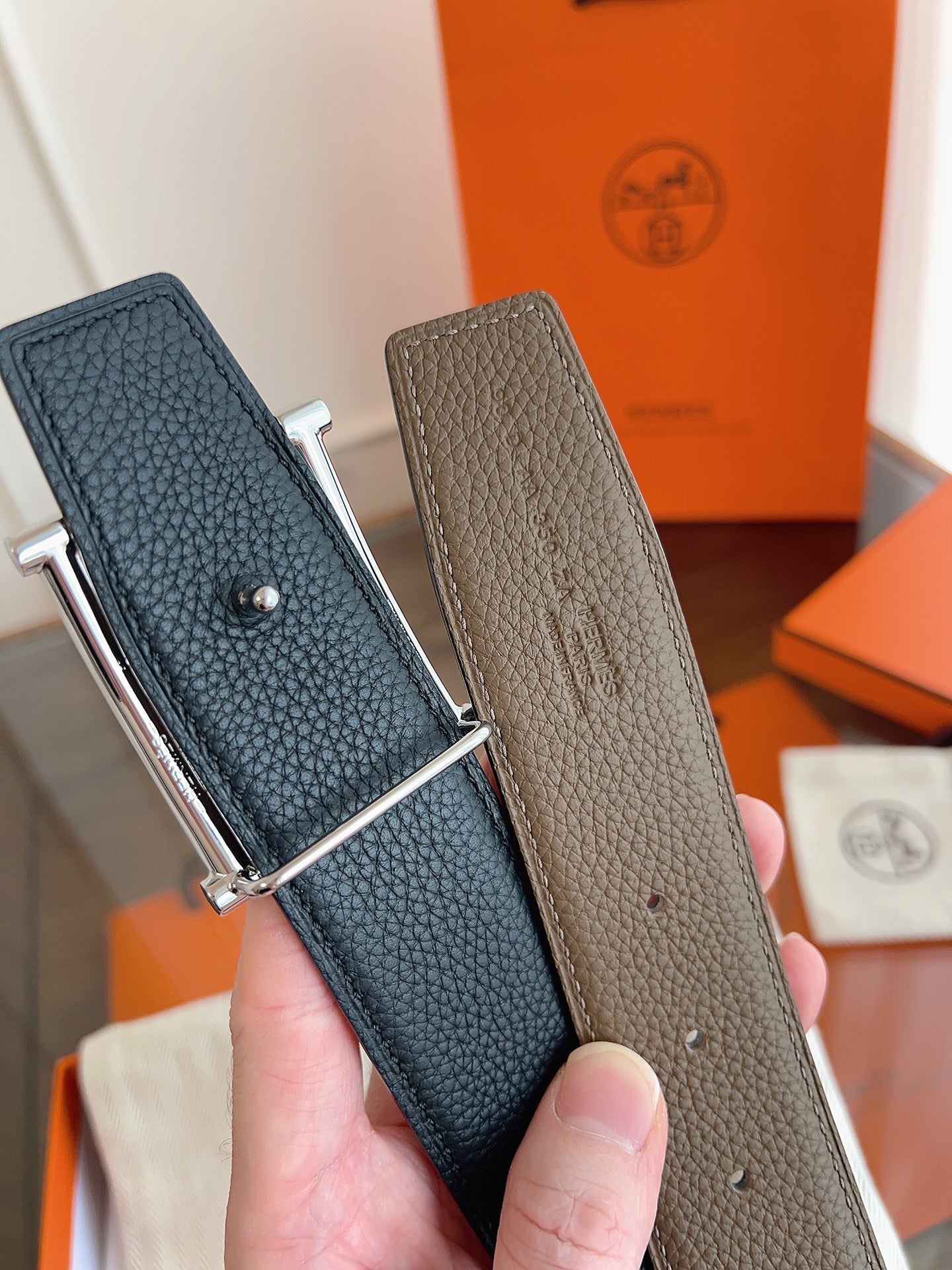 HM H d'Ancre Belt Sliver HW Buckle & Reversible Leather Strap Togo Lychee Cowhide