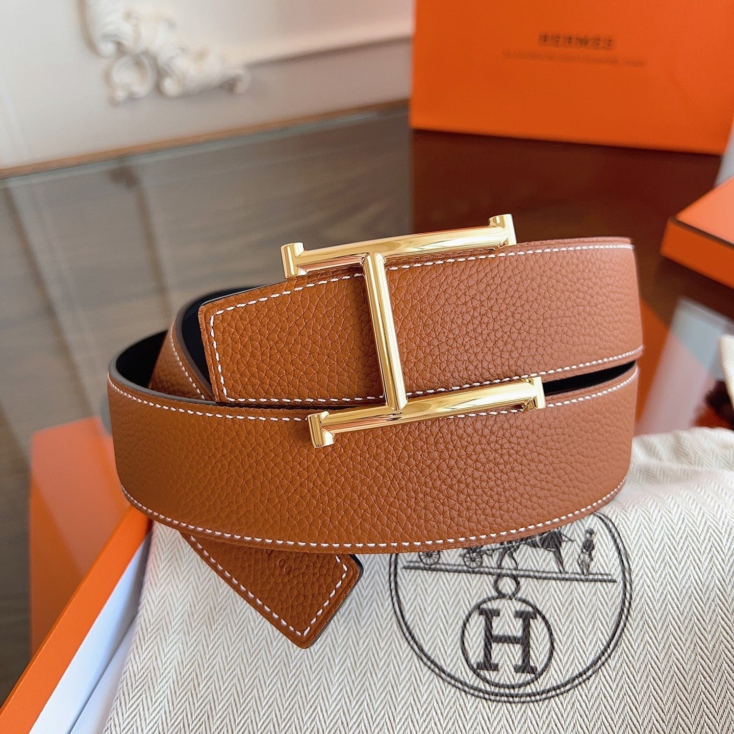 HM H d'Ancre Belt Gold HW Buckle & Reversible Leather Strap Togo Lychee Cowhide