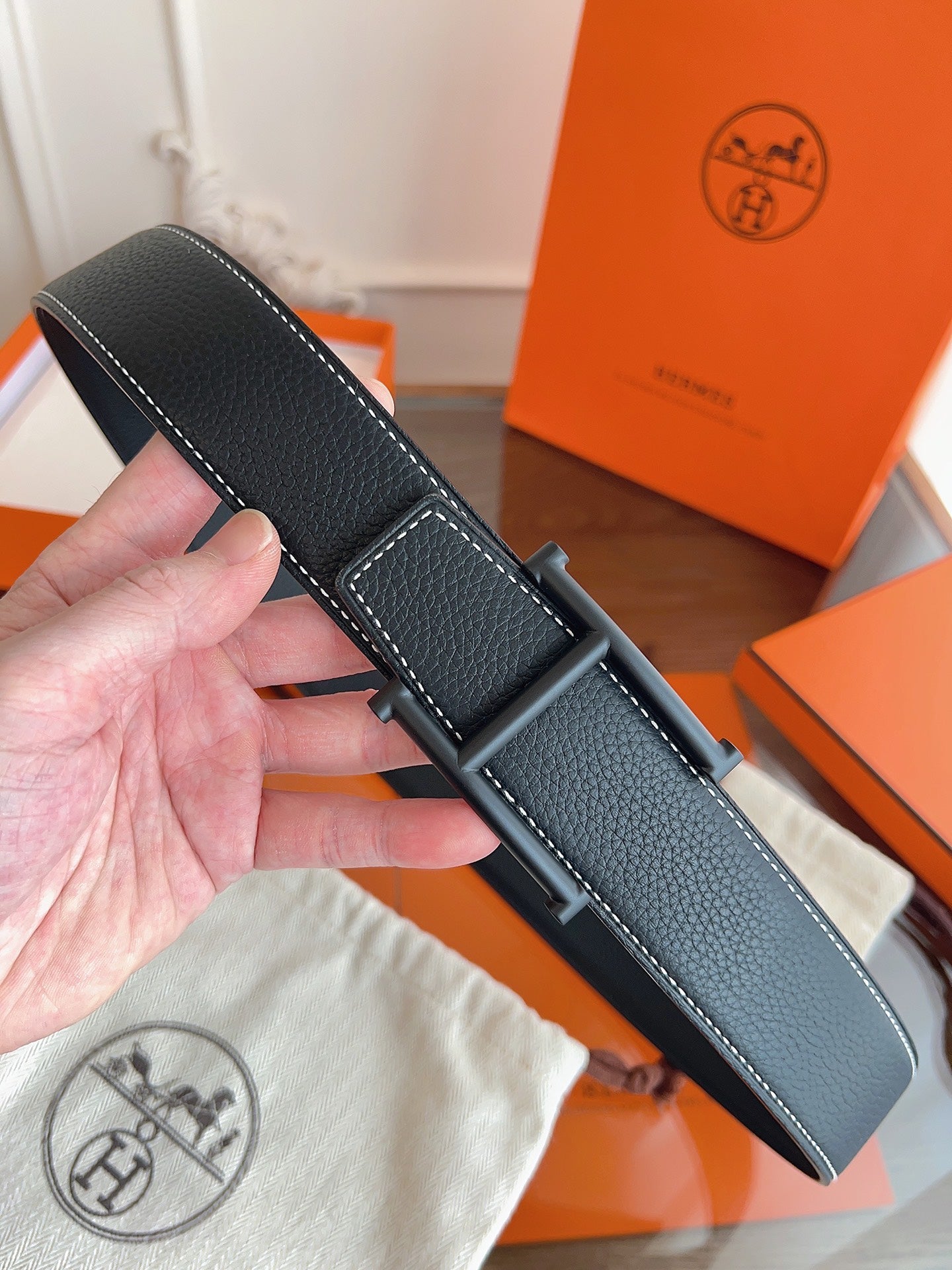 HM H d'Ancre Belt Black HW Buckle & Reversible Leather Strap Togo Lychee Cowhide